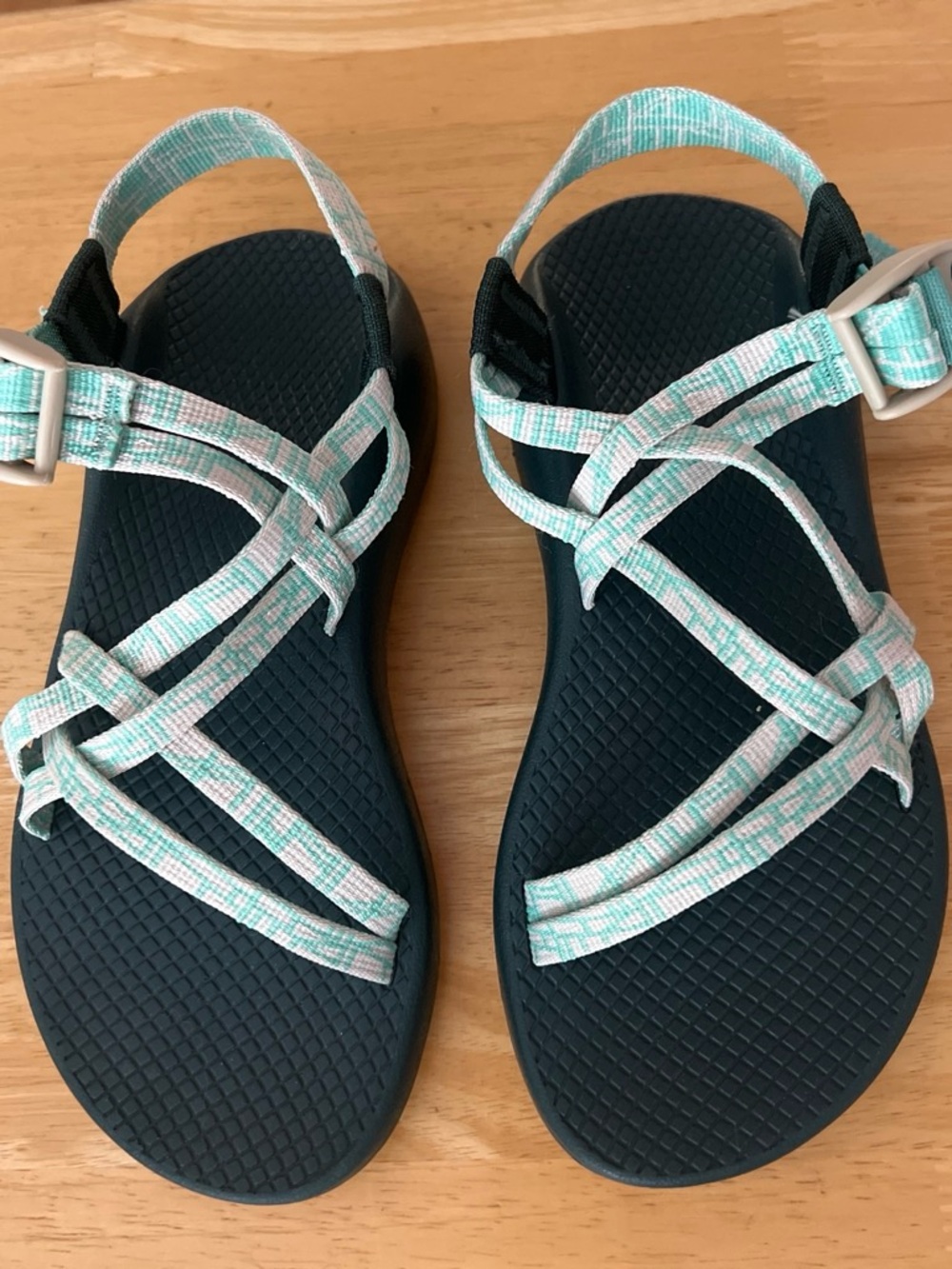 Women's never worn Chacos